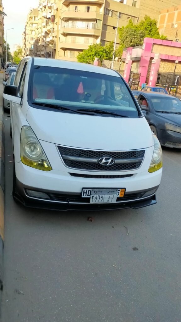 باص هونداي 7 راكب