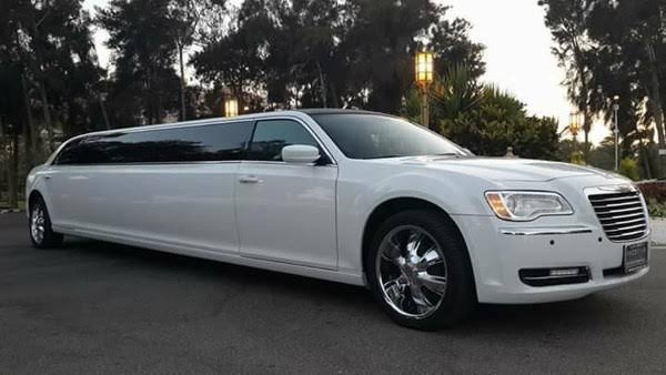 عربيه زفاف للايجار