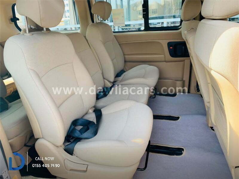 ميني باص للايجار