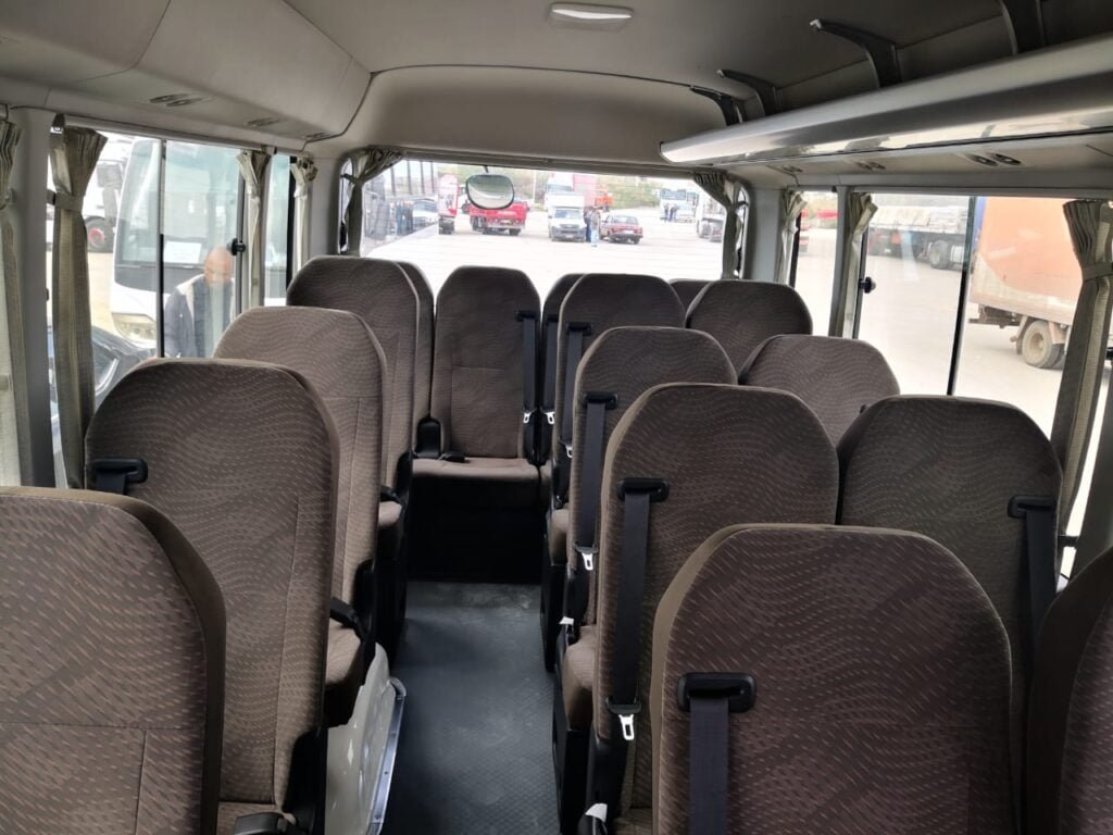 ايجار مينى باص 25 راكب الى الغردقه