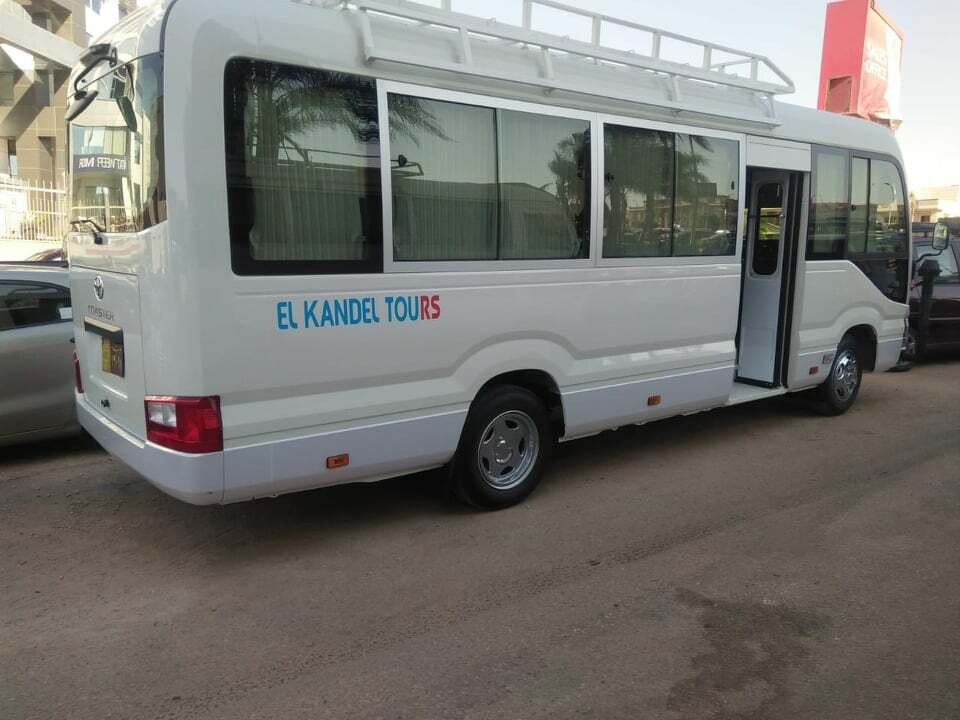 كوستر للايجار ورحلات الصيف