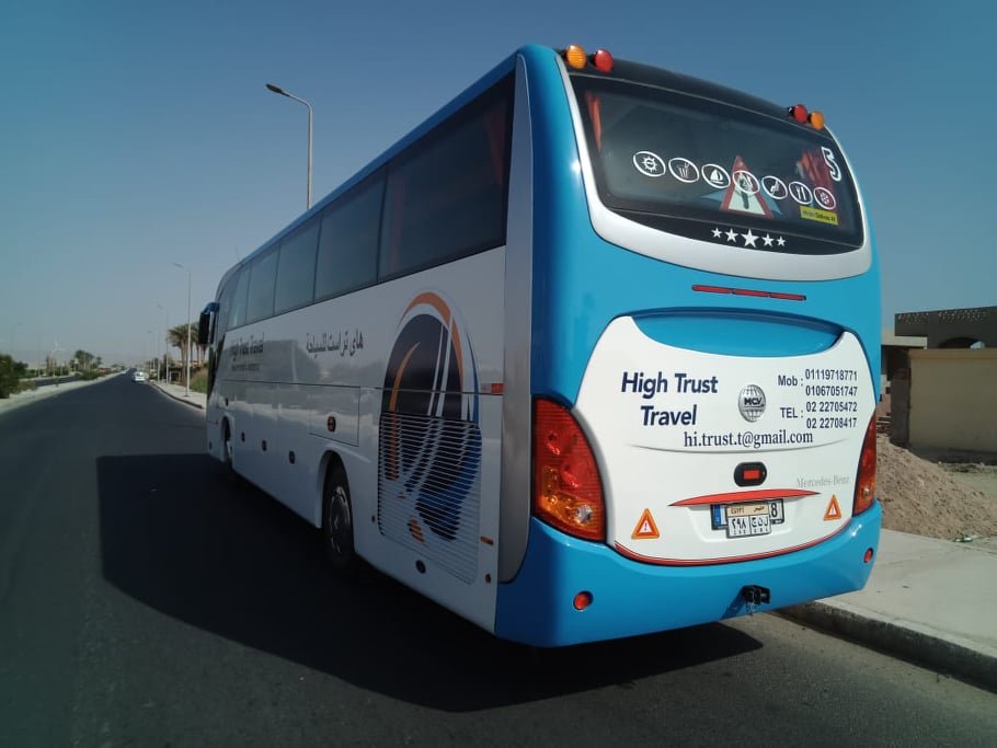استئجار باصات سياحية مرسيدس